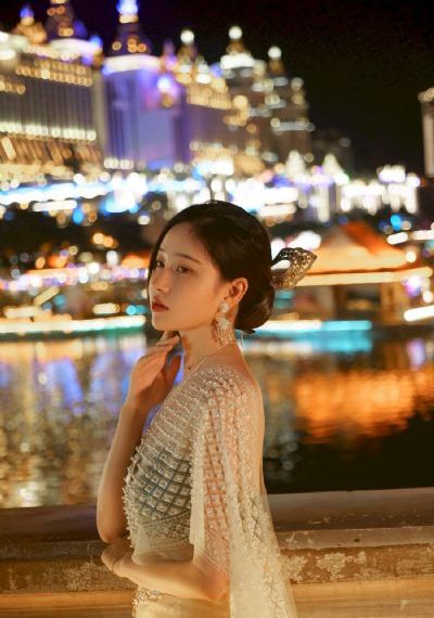 消防员是青梅竹马