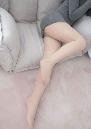 美女挨操