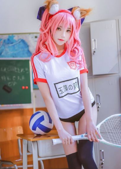 闪亮的军号