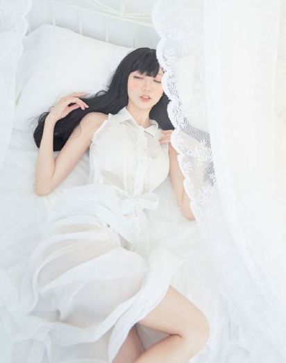 如如影视农场主的三个女儿演