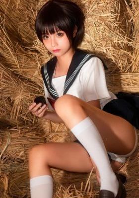 晚上进了二女小妍身体
