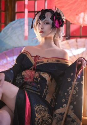 蓝色时分泰剧