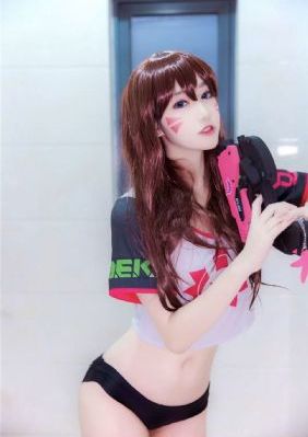 六月之蛇
